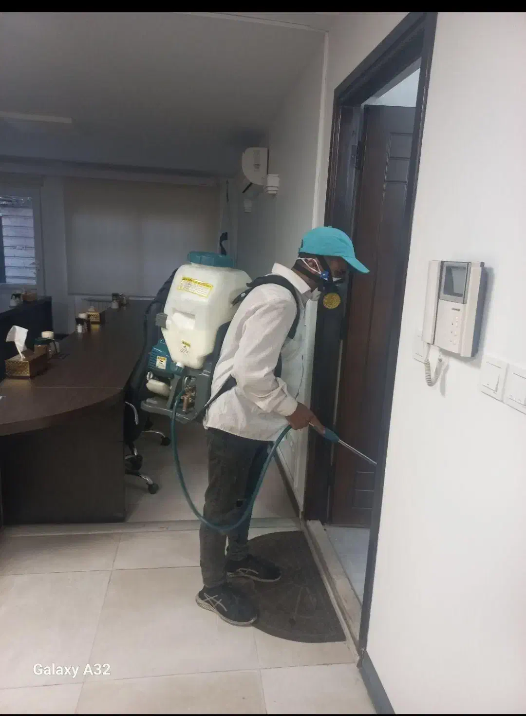 سمپاشی سوسک ساس ضمانت مهر فاکتور|خدمات نظافت|تهران, ونک|دیوار