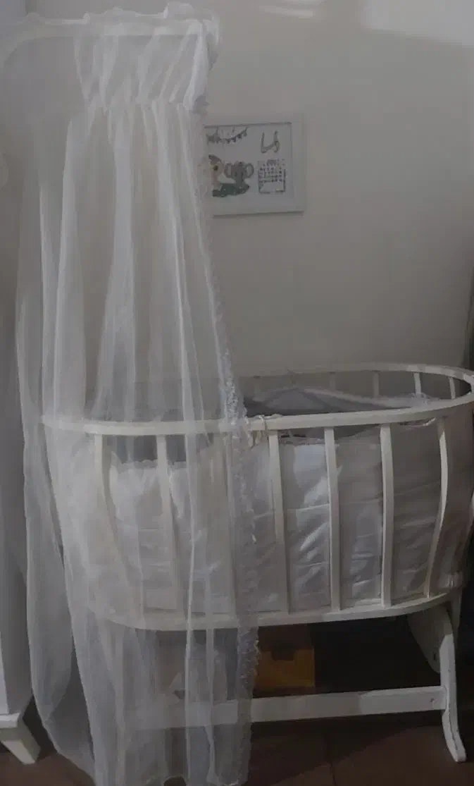 گهواره چوبی|تخت و صندلی بچه|تبریز, |دیوار