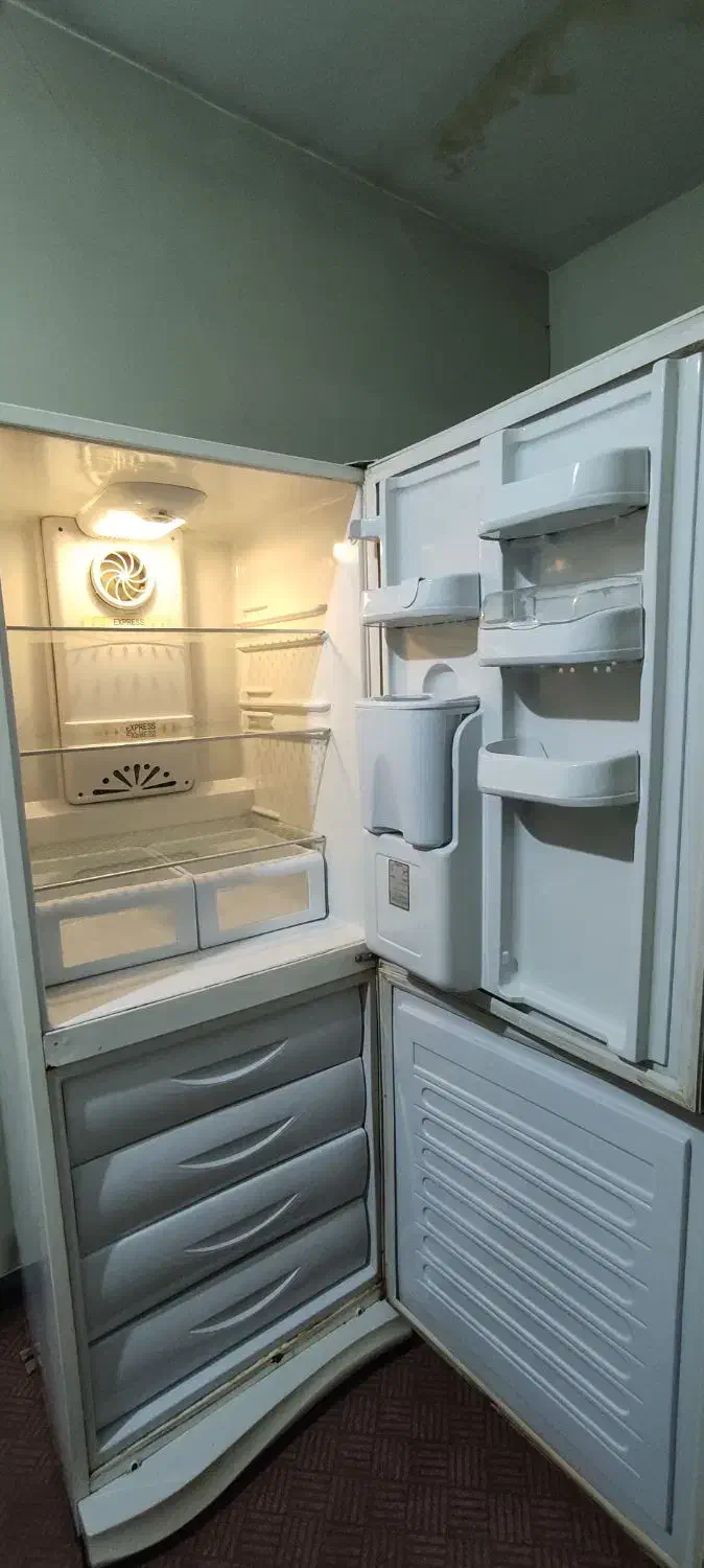 یخچال فریزر سونیا|یخچال و فریزر|اصفهان, ارداجی|دیوار