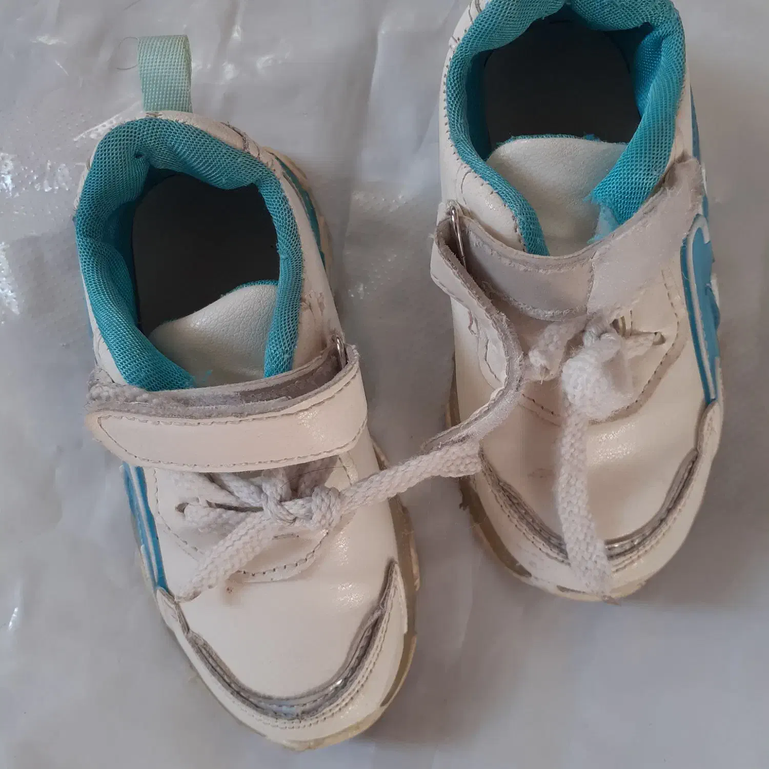 کفش بچه گان پسرانه|کفش و لباس بچه|اصفهان, پوریای ولی|دیوار