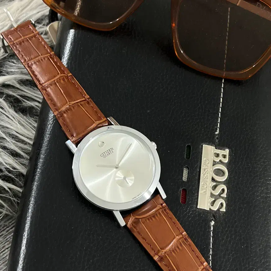 سیتیزن مردانه آکبند|ساعت|فردیس, فردیس|دیوار