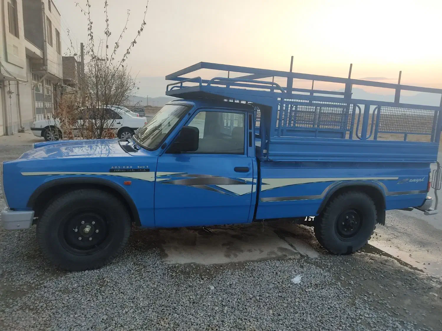 فروش وانت نیسان|خودرو سواری و وانت|شهرکرد, |دیوار