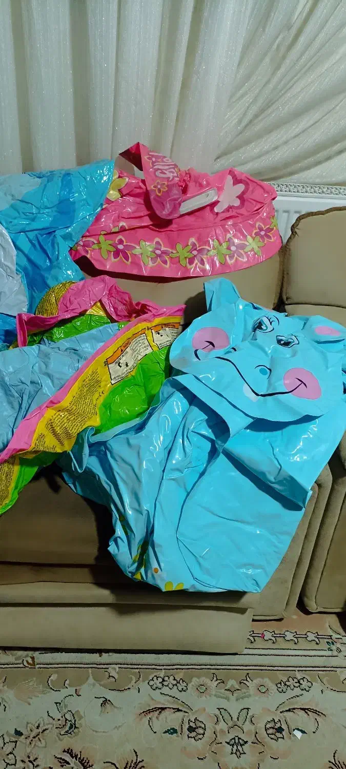 ساک حمل بچه ،کریر،اغوشی،روروئک و کلی لوازم بچه|اسباب و اثاث بچه|گلبهار, شهر جدید گلبهار|دیوار