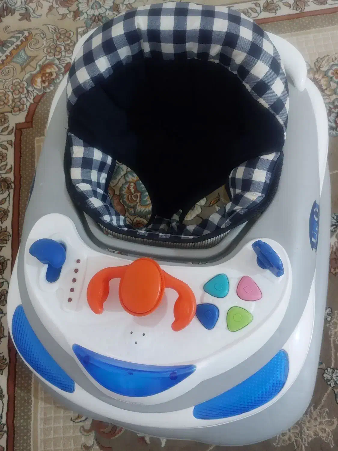 روروئک|اسباب و اثاث بچه|یاسوج, |دیوار