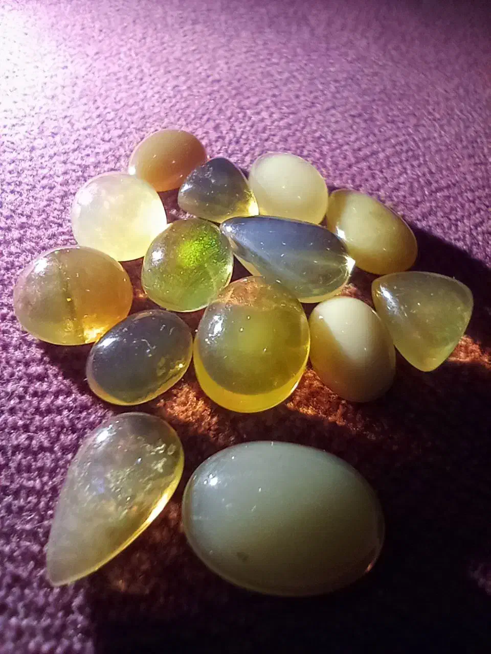 نگین های ریزدونه اوپال معدنی|جواهرات|تهران, قنات‌کوثر|دیوار