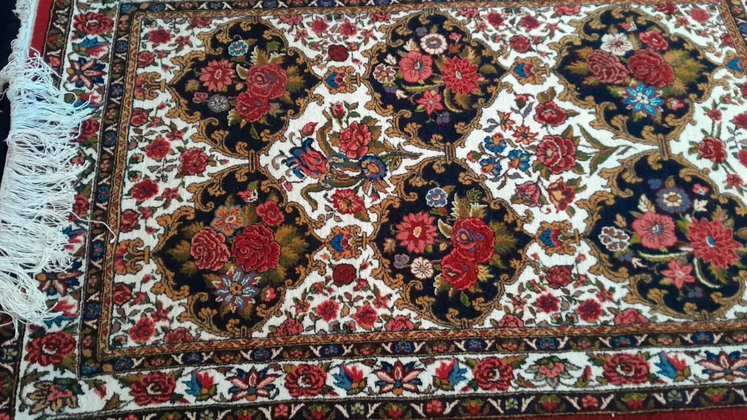فرش زرع ونیم قاب شیدا|فرش|فارسان, |دیوار