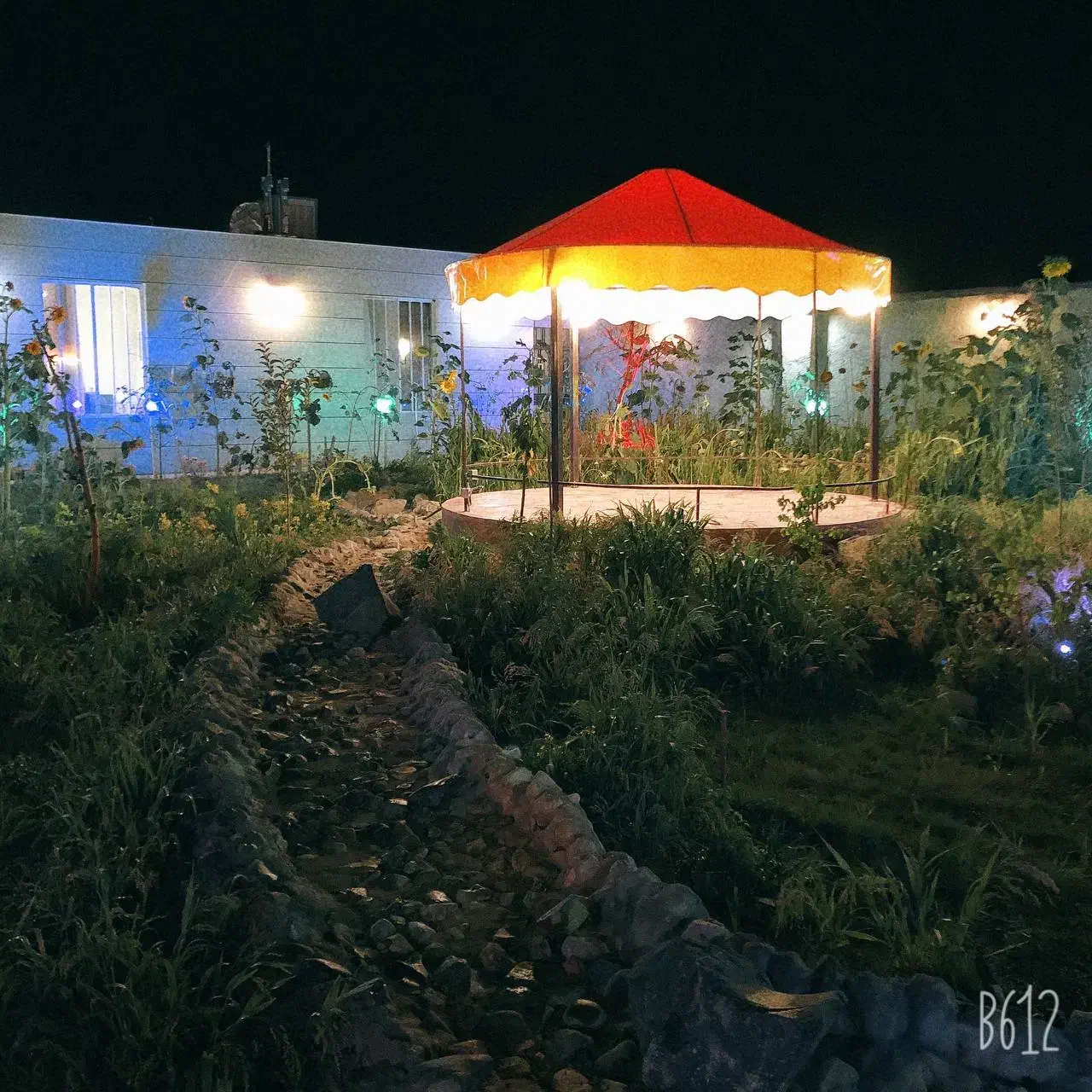 اجاره روزانه/هفتگی/ماهانه ویلا ۱۰۰۰ متری|اجارهٔ کوتاهمدت ویلا و باغ|تربتحیدریه, حیدرآباد|دیوار