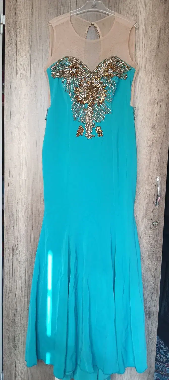 لباس مجلسی|لباس|شیراز, شهدای شهرک سعدی|دیوار