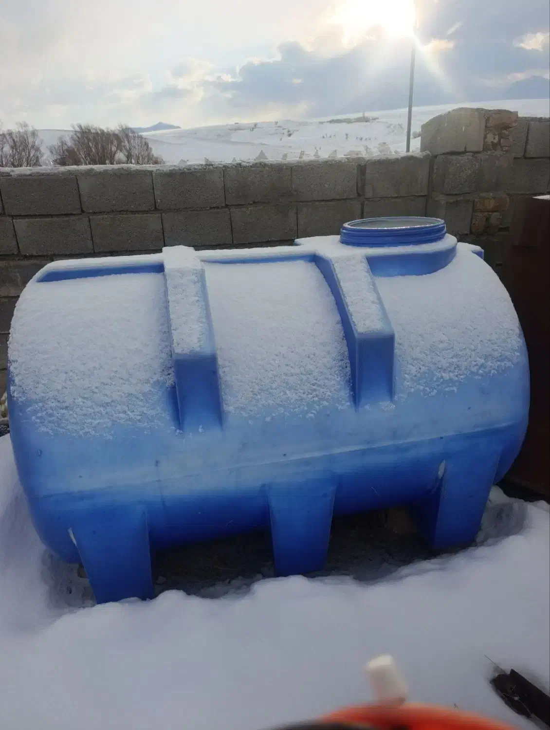 دو عدد تانک سالم|ابزارآلات|الیگودرز, |دیوار