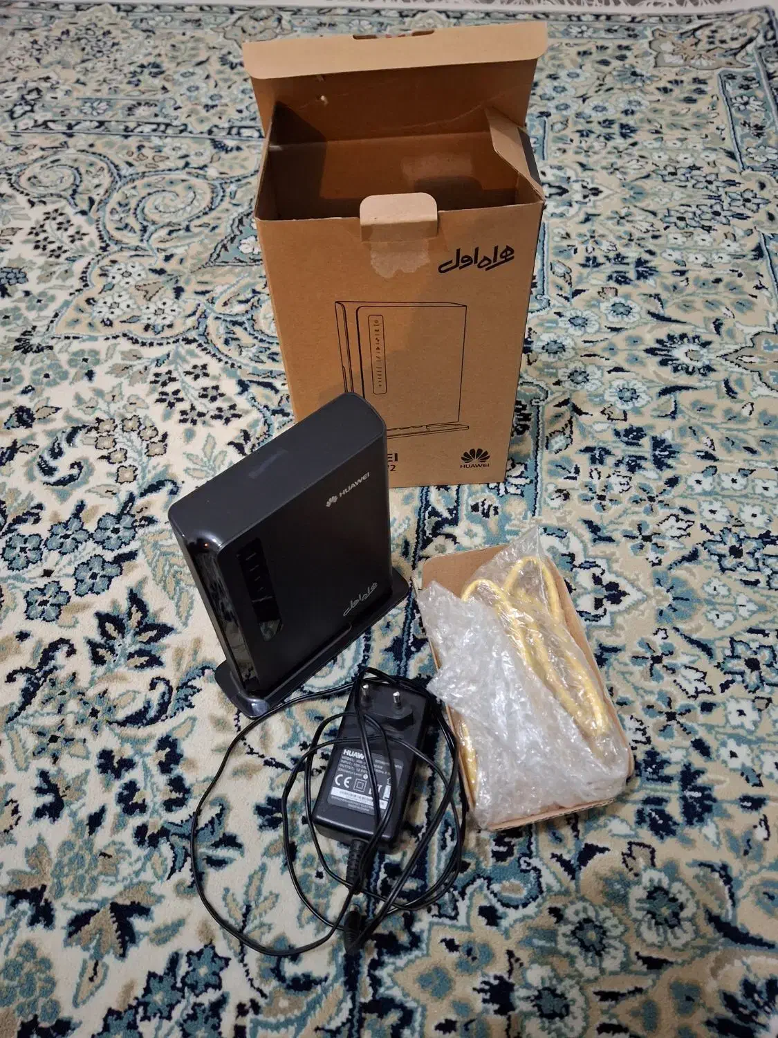 مودم هوآوی همراه اول تمیز با جعبه سیمکارت خور|مودم و تجهیزات شبکه|تهران, تهرانپارس شرقی|دیوار