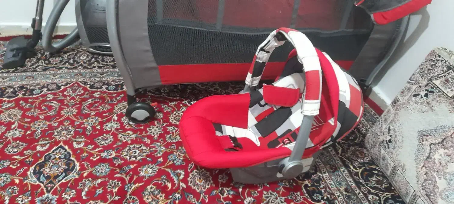 کریر|اسباب و اثاث بچه|همدان, |دیوار