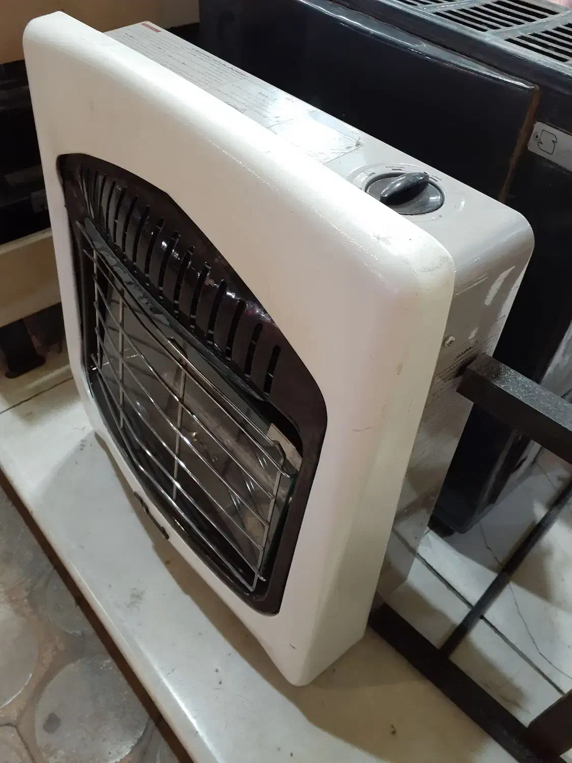 بخاری گازی بدون دودکش پلار|بخاری، هیتر، شومینه|شاهین‌شهر, مورچه خورت|دیوار