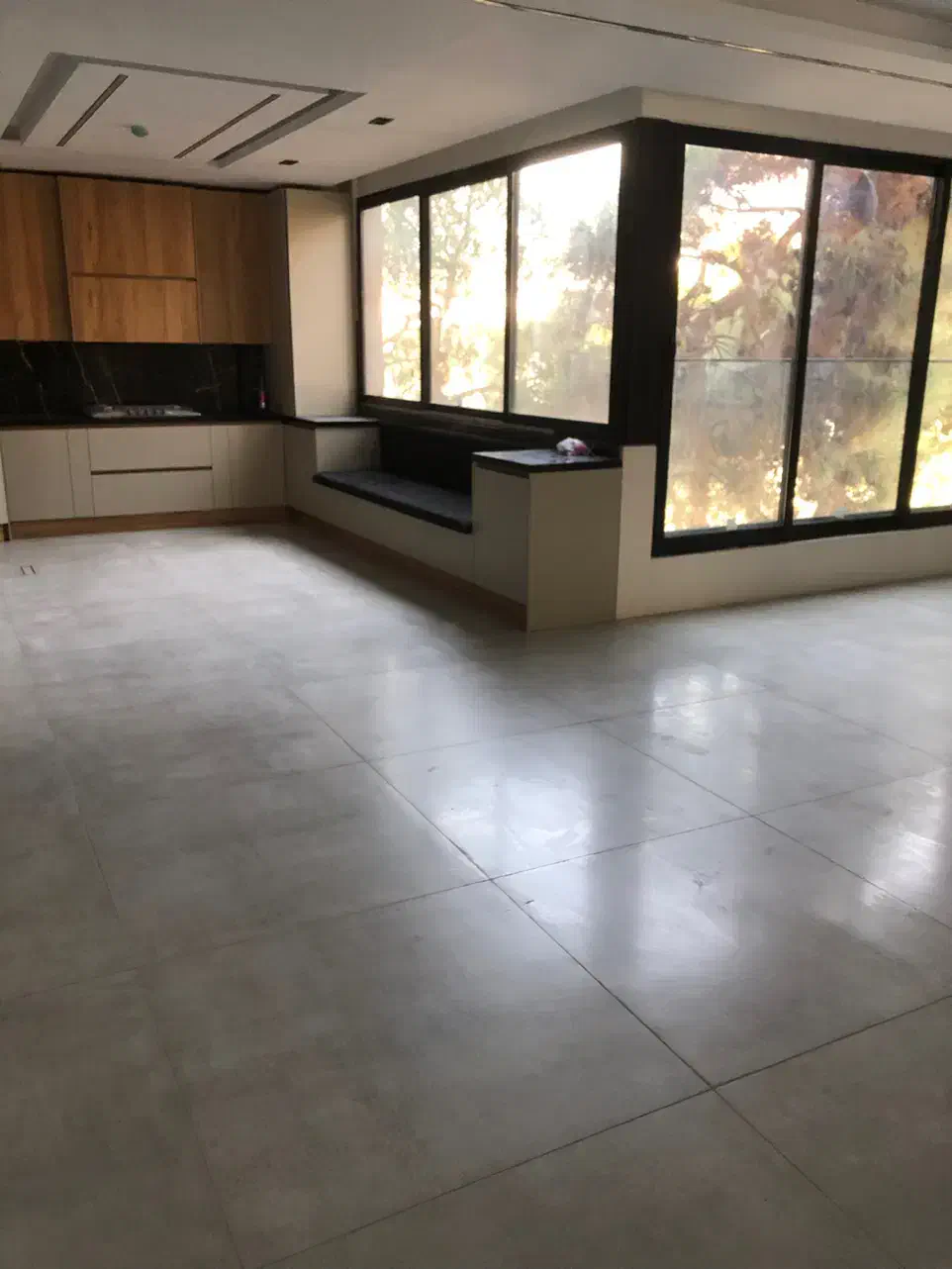 ۱۵۰متر/۳خواب/ کلیدنخورده/تک واحدی/جمالزاده شمالی