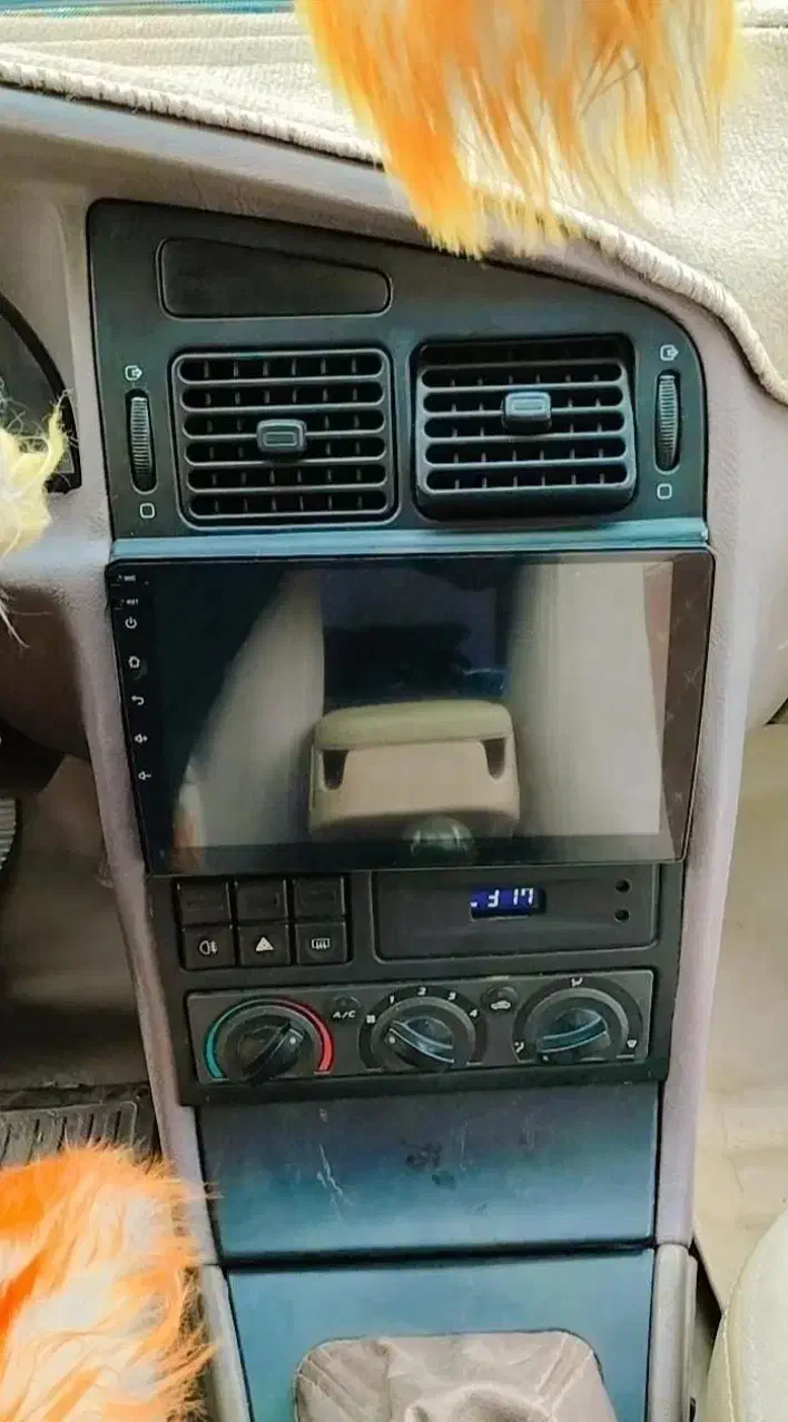 نصب مانیتور پژو داشبورد قدیم|خدمات موتور و ماشین|زاهدان, |دیوار