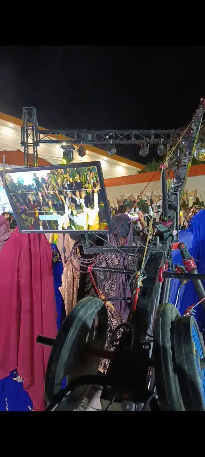 کرین فیلمبرداری ۶ متری مارک ادیسون فیلم|دوربین عکاسی و فیلمبرداری|لردگان, |دیوار