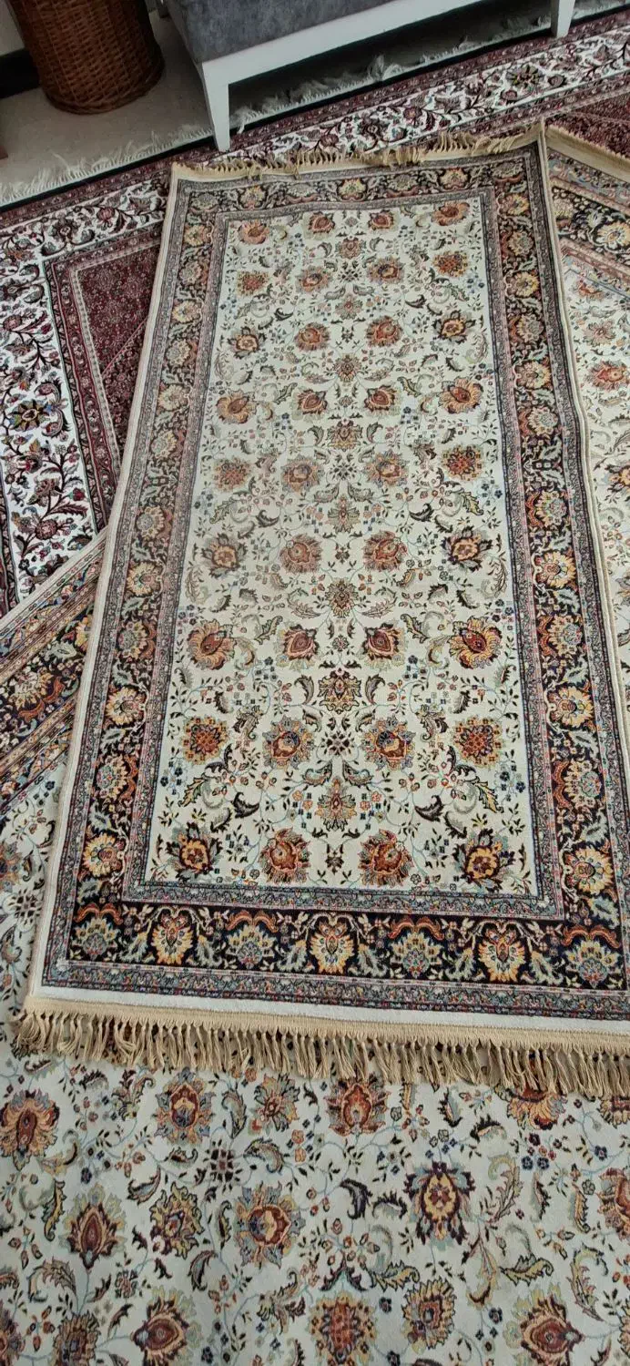 دو تخته فرش ۶ متری و یک کناره ۱در۲طرح ابریشم ‌|فرش|زنجان, |دیوار