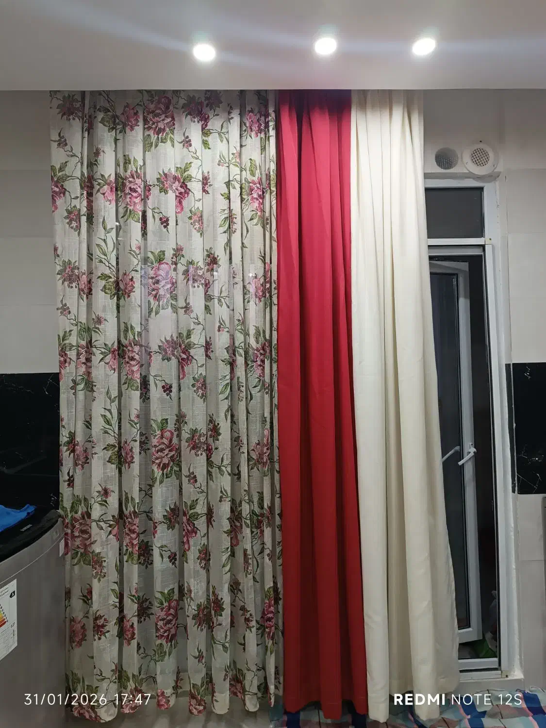 پرده گلدار|پرده، رانر، رومیزی|رباط‌کریم, نصیرشهر|دیوار