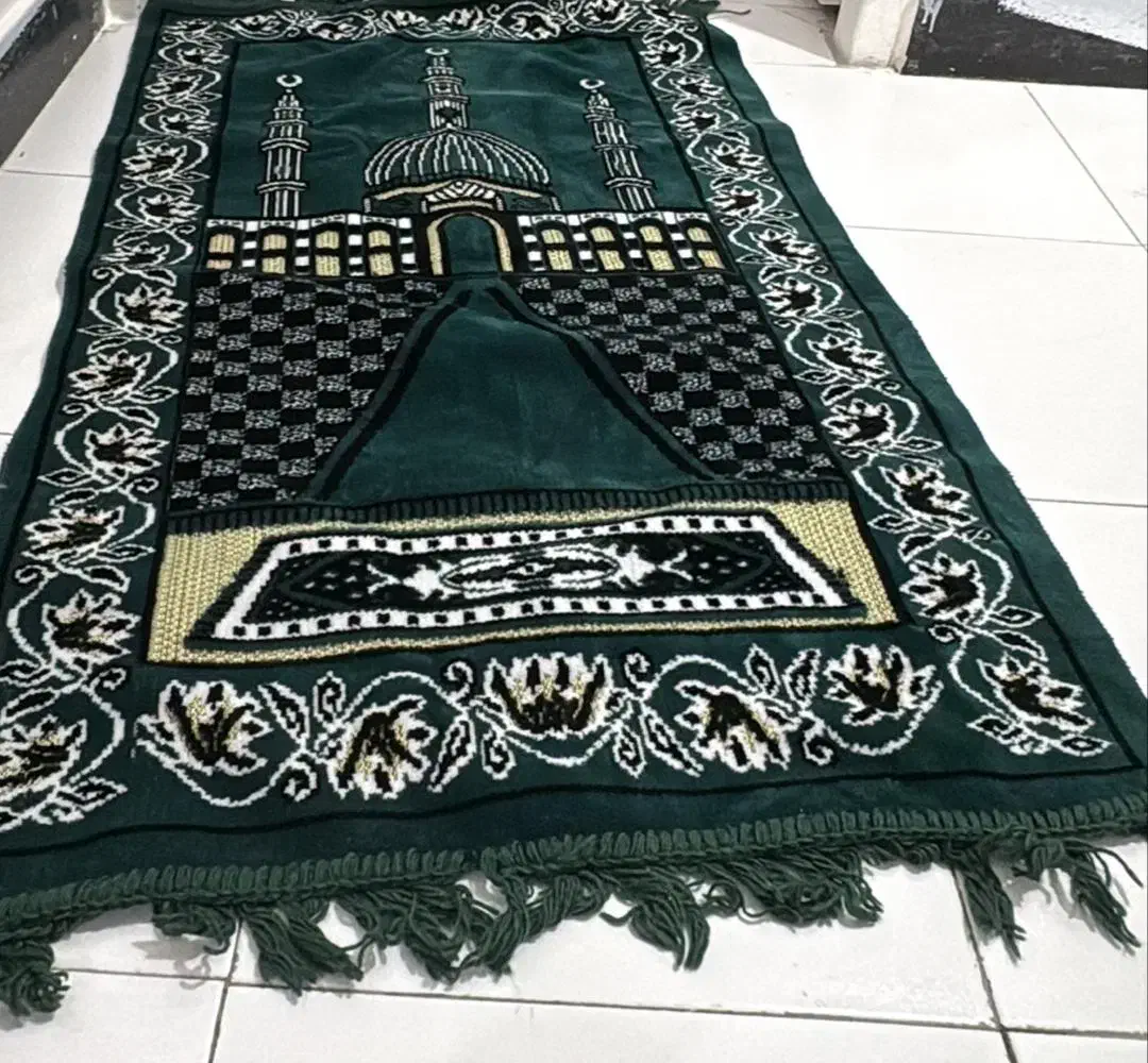 سجاده مخمل وجا نماز نو|صنایع دستی و سایر لوازم تزئینی|پردیس, فاز ۱|دیوار