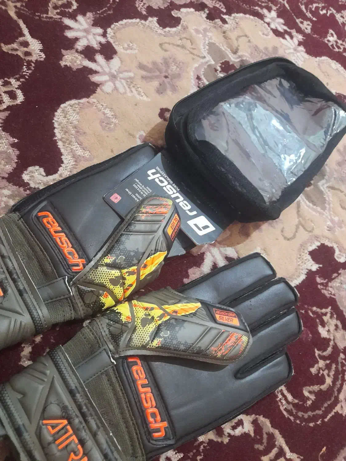 دستکش دروازه بانی|تجهیزات ورزشی|شادگان, |دیوار