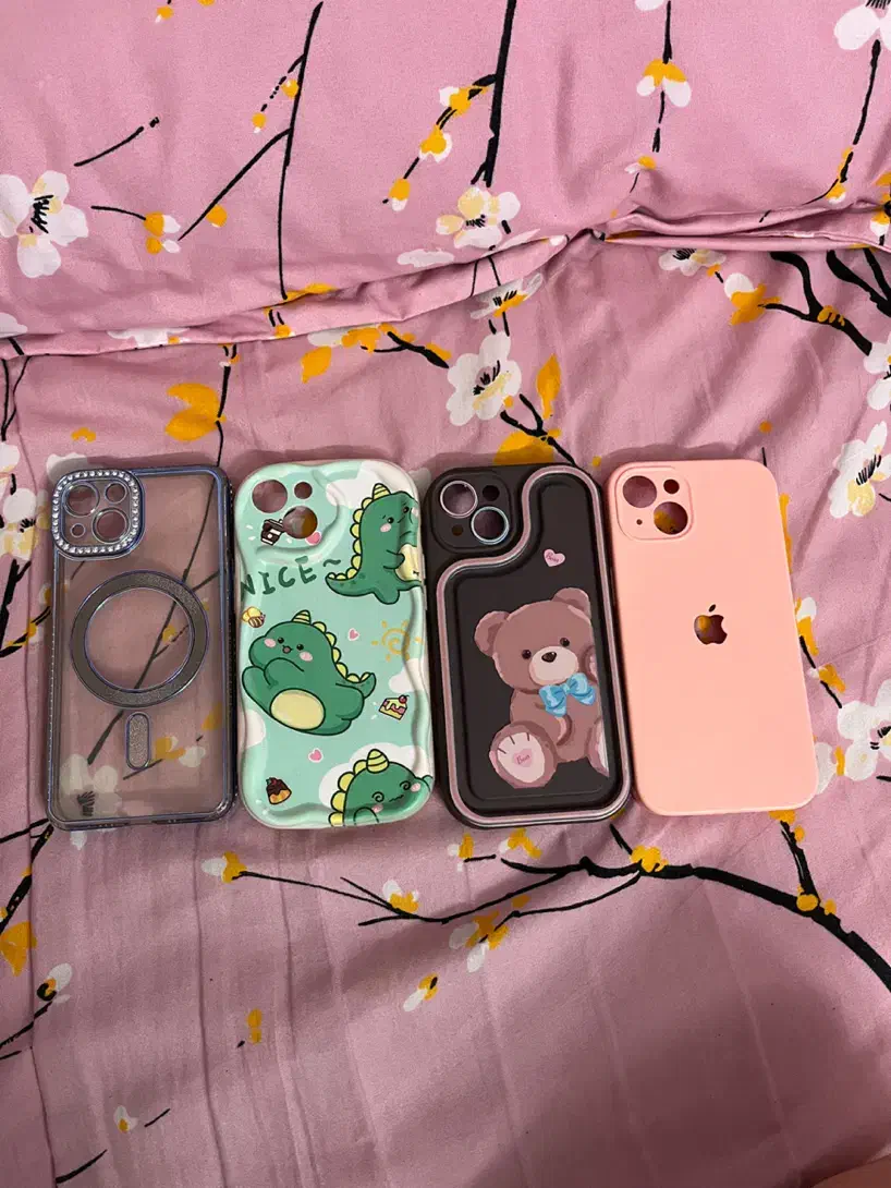 قاب آیفون ۱۳ نرمال|لوازم جانبی موبایل و تبلت|فولادشهر, مسکن مهر فولادشهر|دیوار