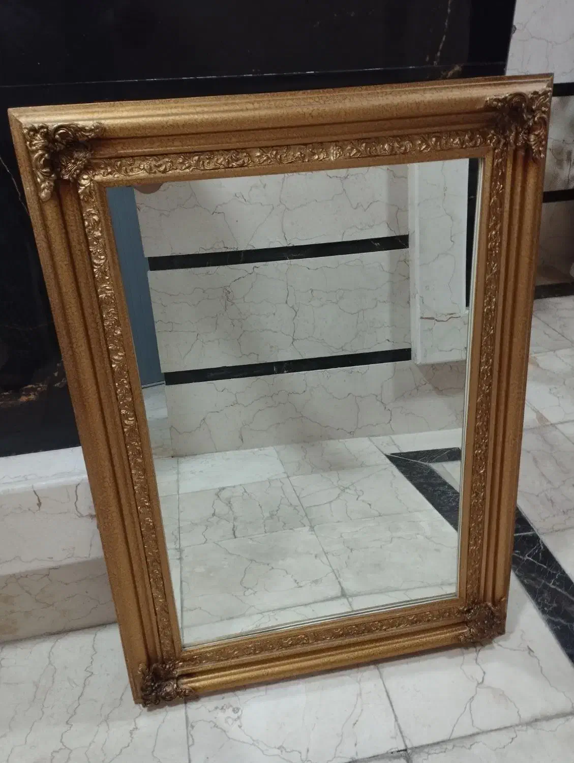 آینه قدی دور قاب|آینه|مراغه, |دیوار