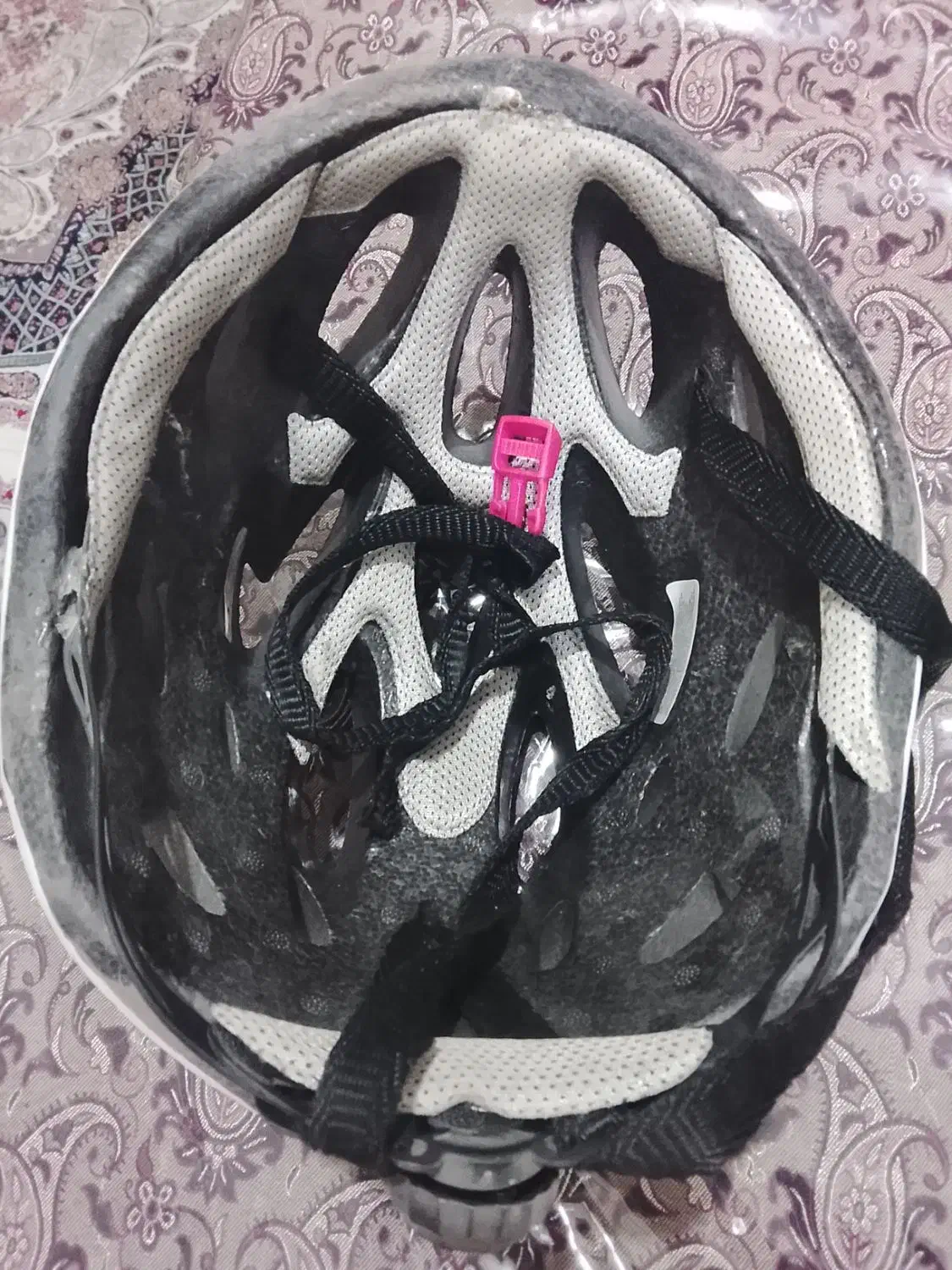 کلاه دوچرخه سواری|دوچرخه، اسکیت، اسکوتر|یزد, |دیوار