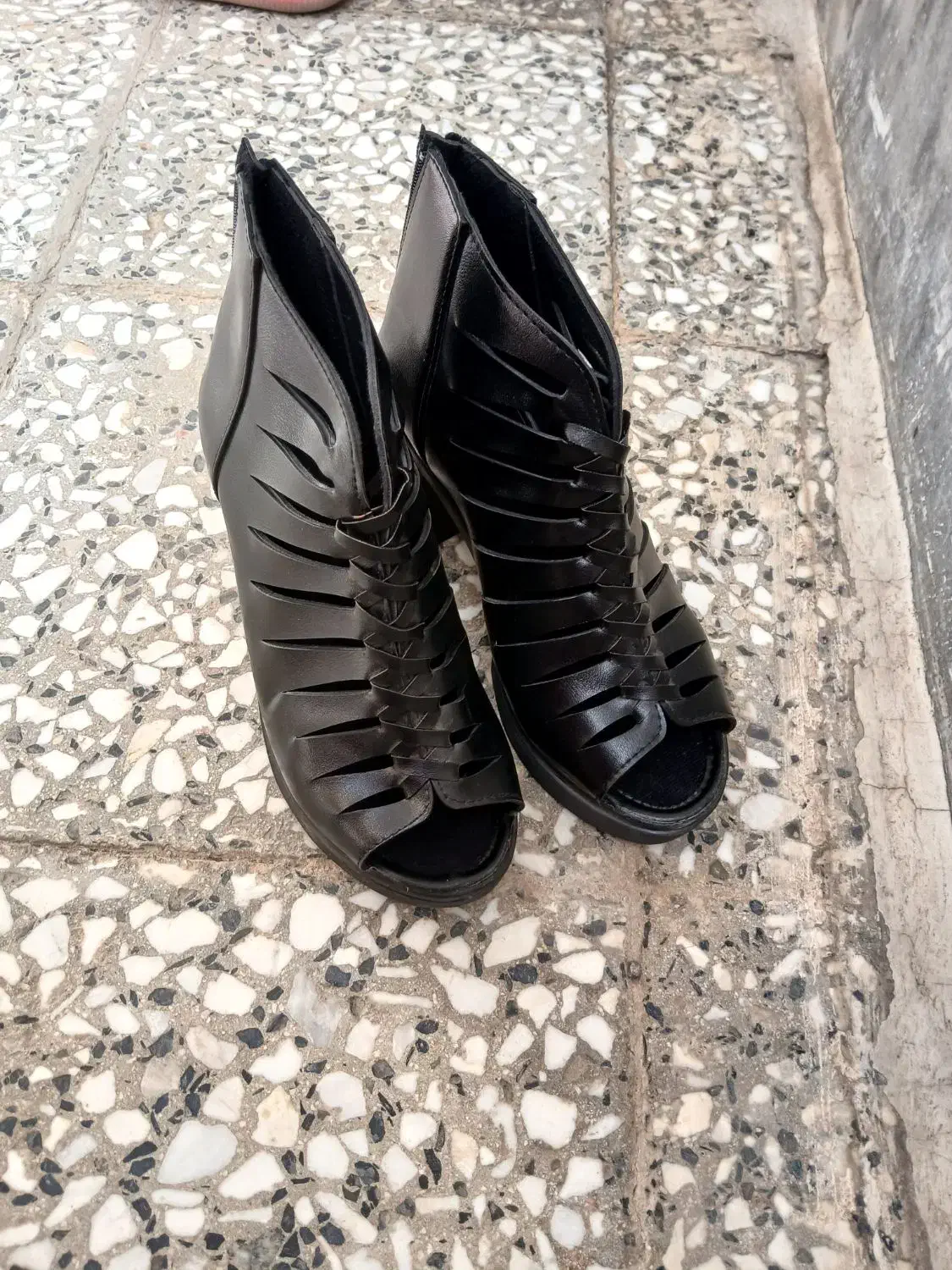 کفش مجلسی|کیف، کفش، کمربند|خمین, |دیوار