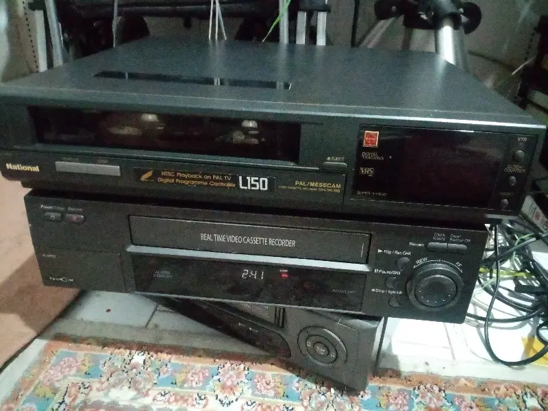 ویدیو قدیمی|پخش‌کننده DVD و ویدیو|تهران, دهقان|دیوار