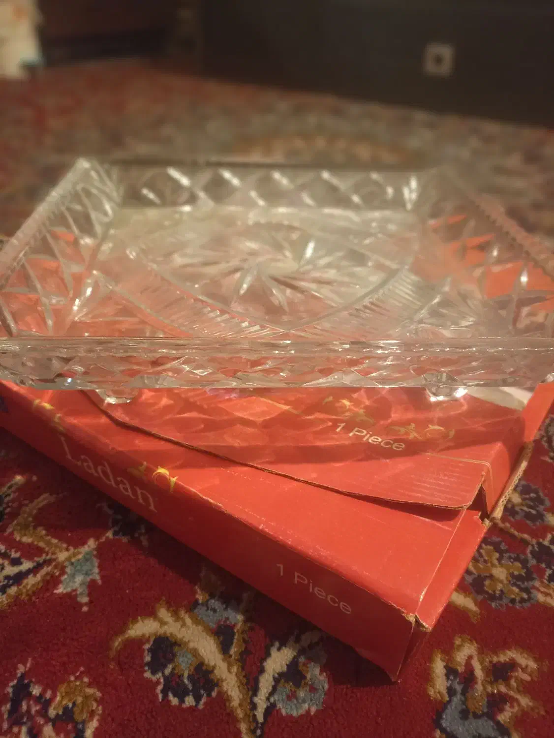 شیرینی خوری|ظروف سرو و پذیرایی|رشت, منظریه|دیوار