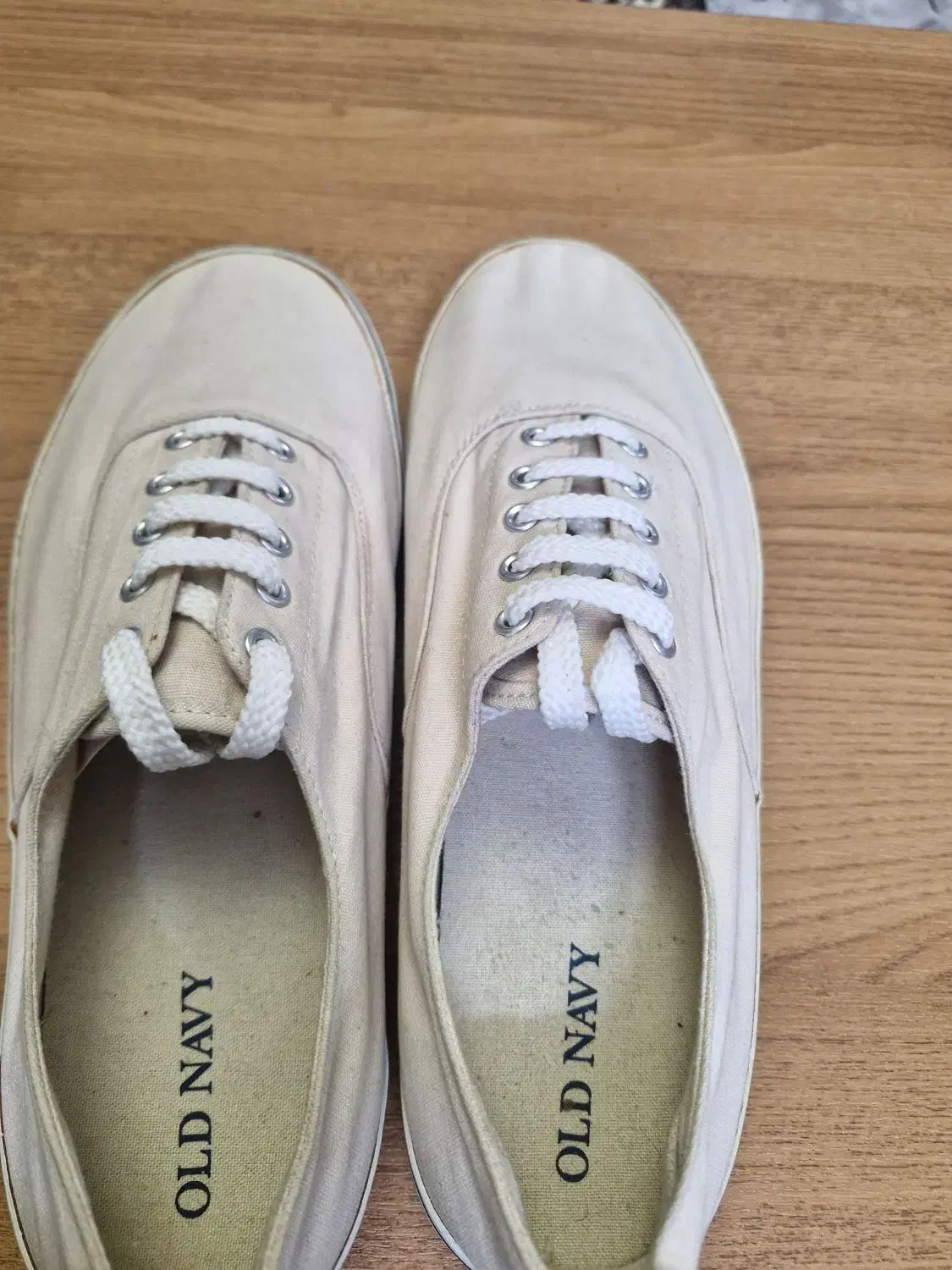 کتونی خارجی اولد ناوی|کیف، کفش، کمربند|شیراز, طلاب|دیوار