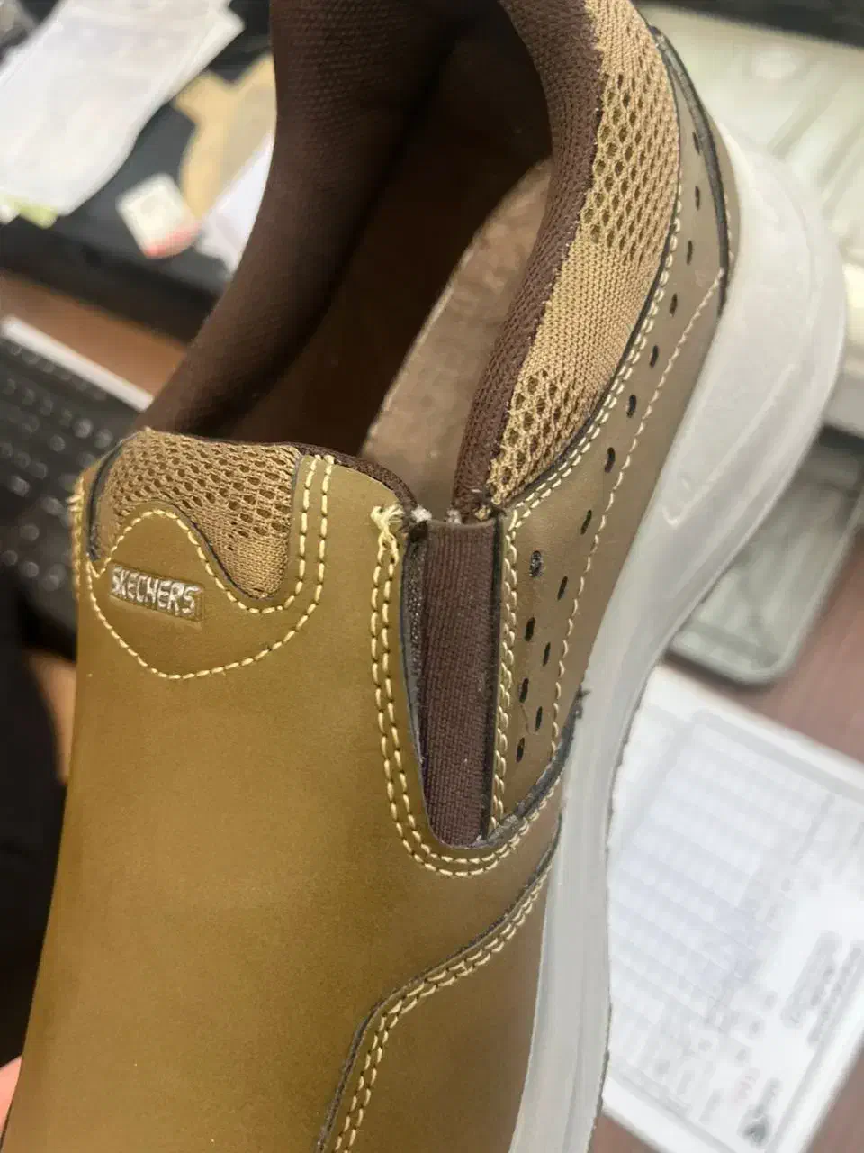 کفش راحتی روزمره|کیف، کفش، کمربند|خمین, |دیوار