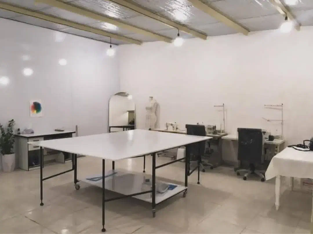 میز برش پارچه تاشو|لوازم خیاطی و بافتنی|کرج, عظیمیه|دیوار