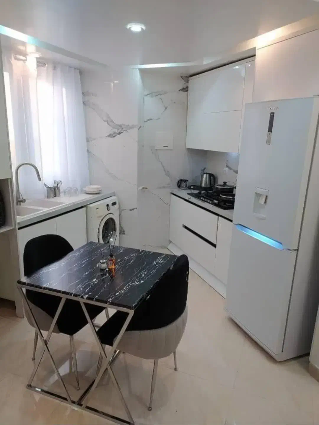 اپارتمان مبله|اجارهٔ کوتاه‌مدت آپارتمان و سوئیت|شهریار, شهریار|دیوار