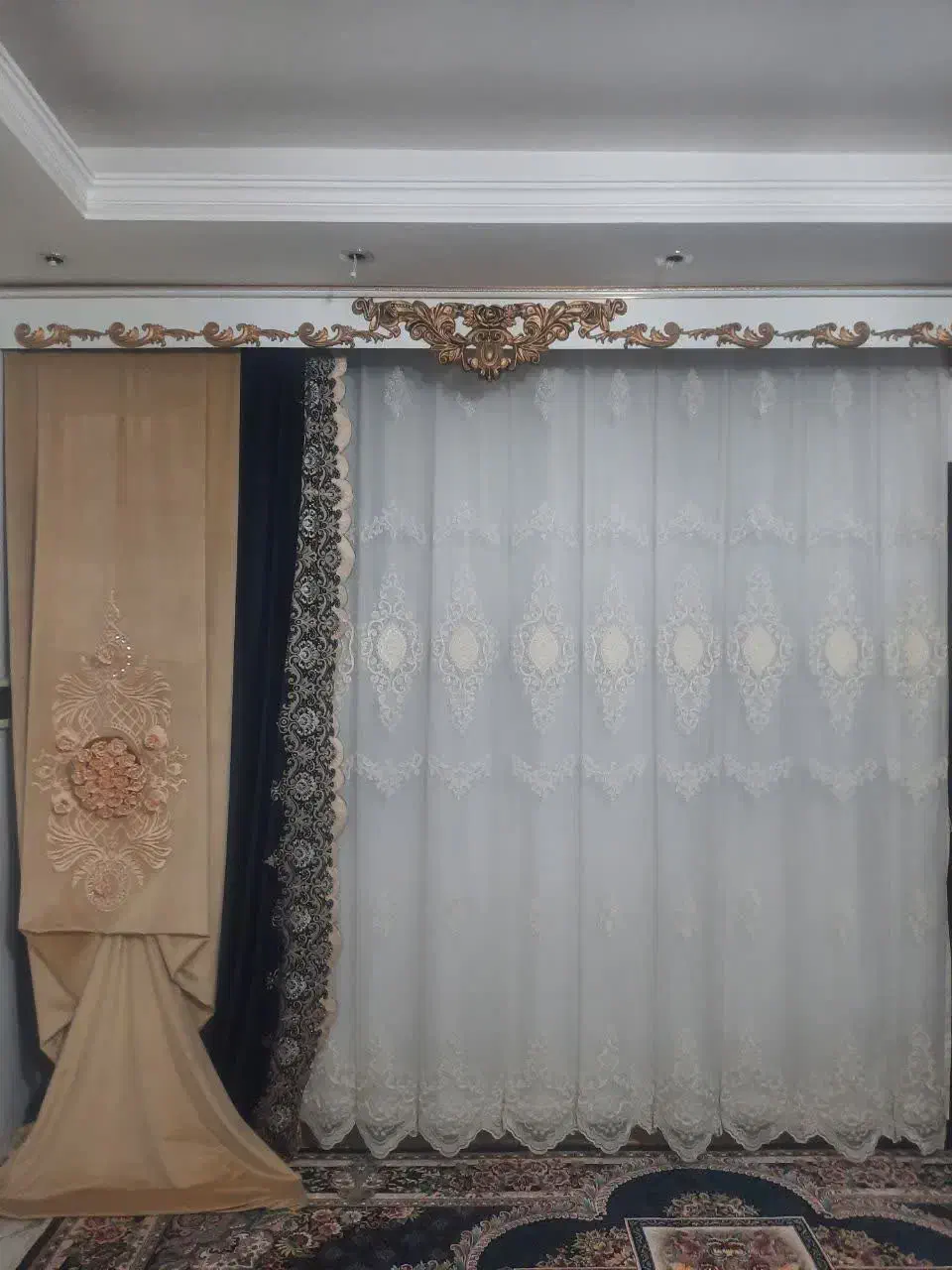 پرده|پرده، رانر، رومیزی|محمدشهر, محمدشهر|دیوار