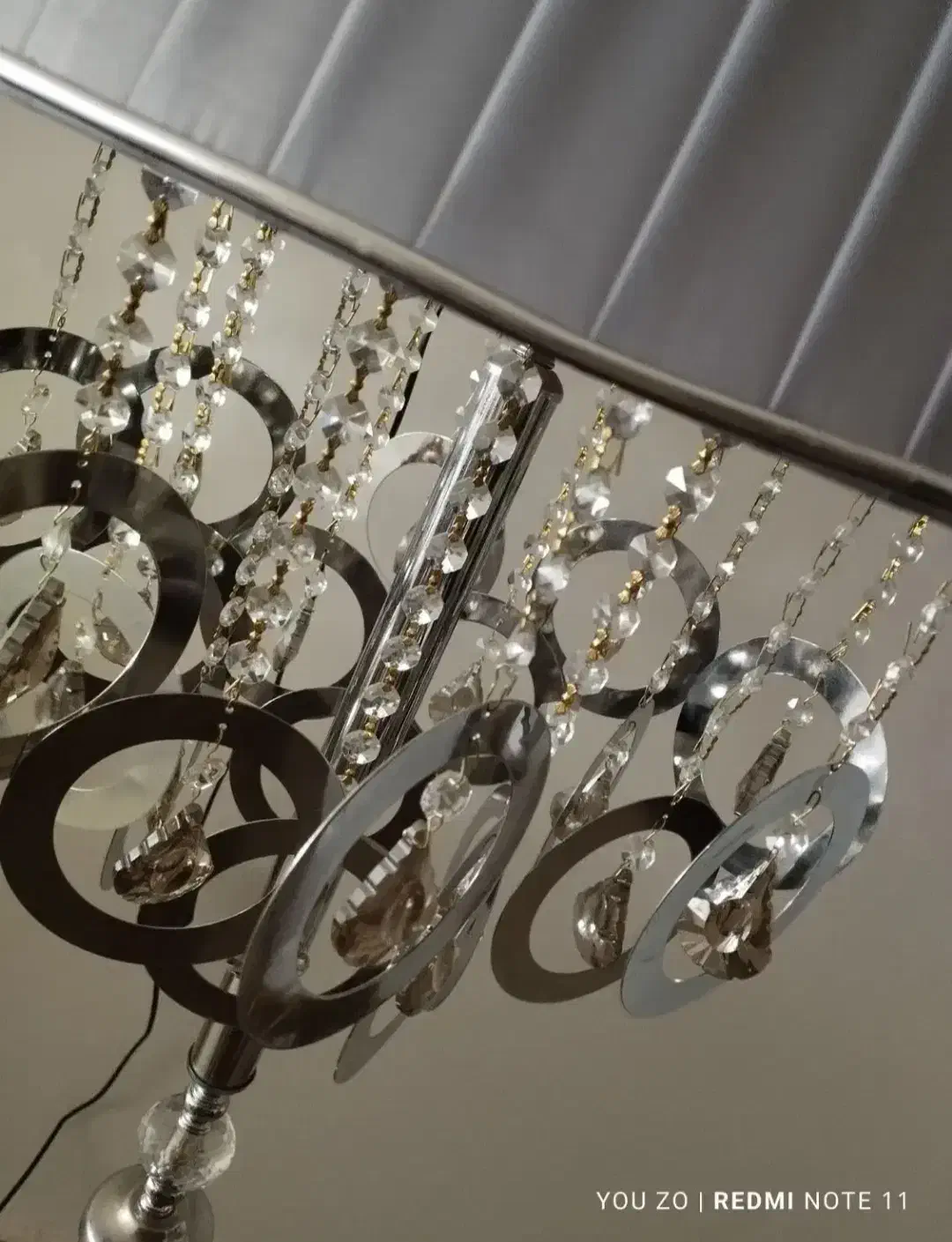 آباژور کاملا نو|چراغ خواب و آباژور|ساوه, |دیوار