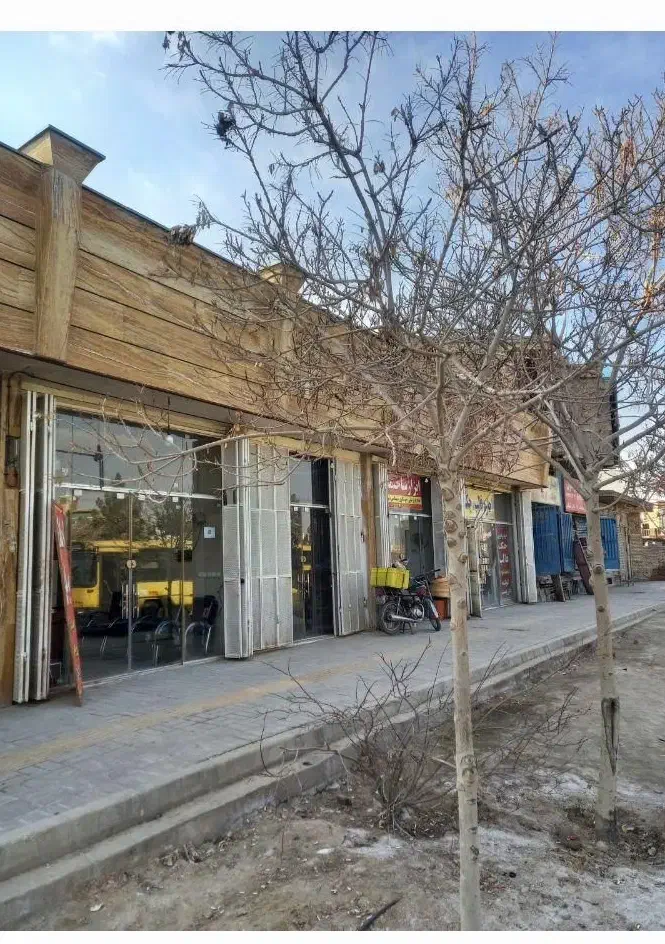 اجاره مغازه تجاری۲۰ متری بر بلوار|اجارهٔ مغازه و غرفه|اصفهان, شهرک ولیعصر|دیوار