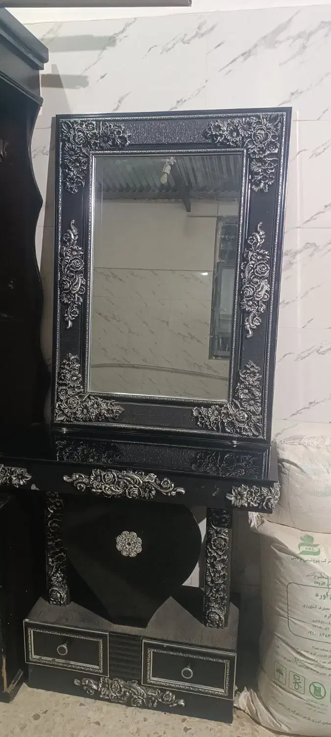 آینه و کنسول|مبلمان خانگی و میز عسلی|گناباد, |دیوار