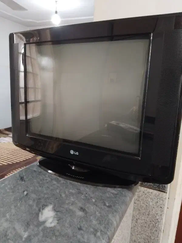 تلوزیون ال جی سالم و تمیز|تلویزیون و پروژکتور|گنبد کاووس, |دیوار