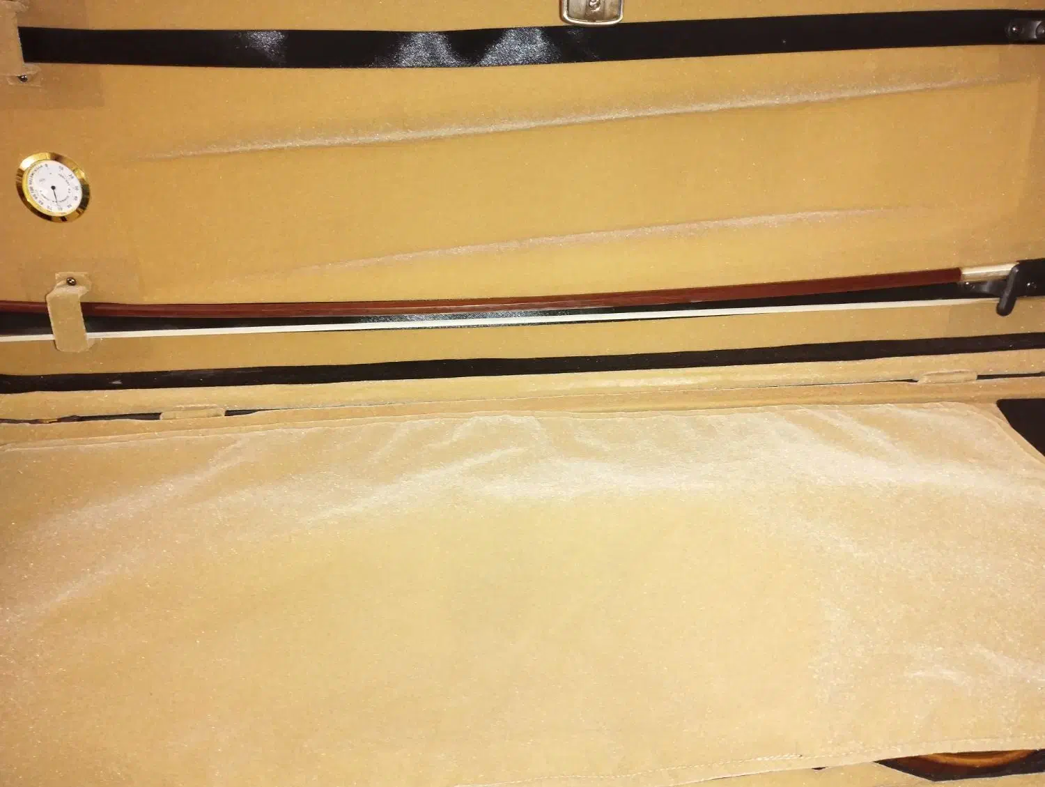 ساز ویلون|ویولن|زنجان, |دیوار