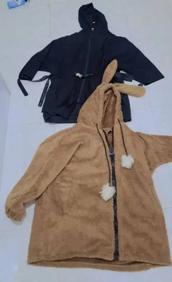 هودی|لباس|مرودشت, ولایت|دیوار