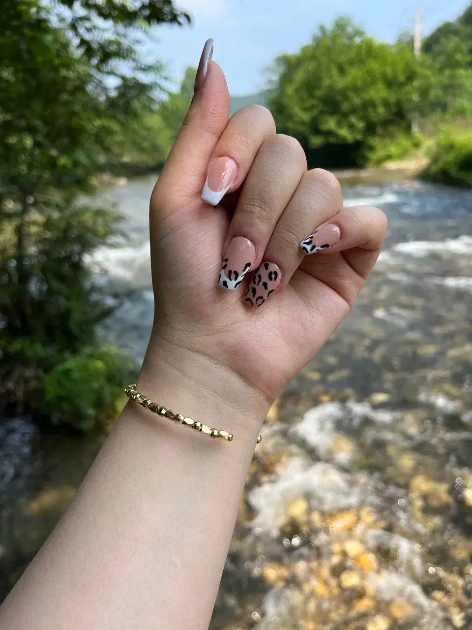 کاشت و ترمیم ناخن|خدمات آرایشگری و زیبایی|قزوین, |دیوار