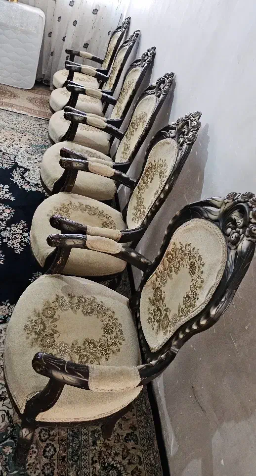 مبل سلطنتی|مبلمان خانگی و میز عسلی|قم, شهرک امام حسن|دیوار