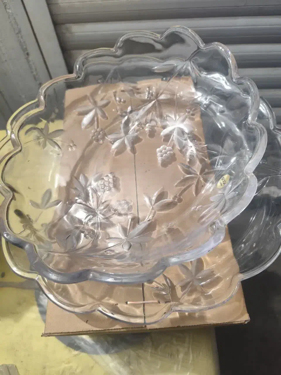 کاسه وپشقاب و شکلات خوری سه تیکه سوگاژاپن اصل|ظروف سرو و پذیرایی|خمینی‌شهر, |دیوار