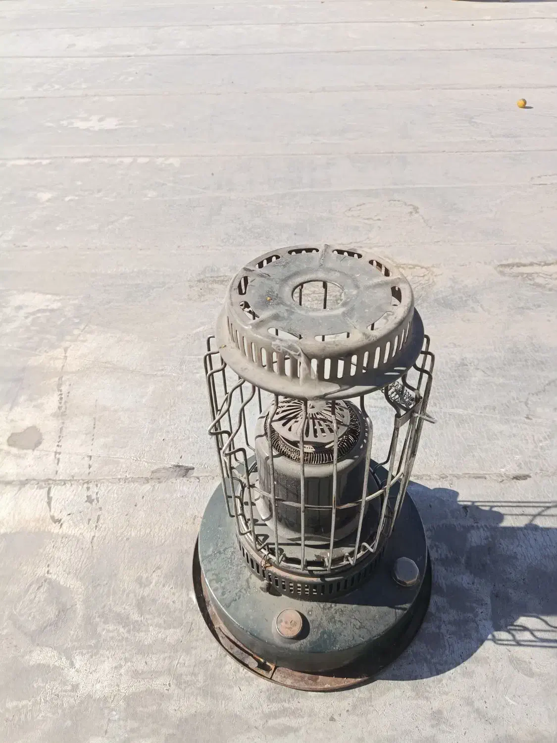 آترا|بخاری، هیتر، شومینه|کوه چنار, |دیوار