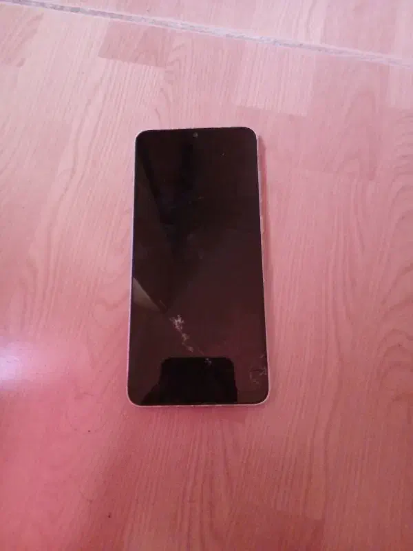 فوری|موبایل|صومعهسرا, |دیوار