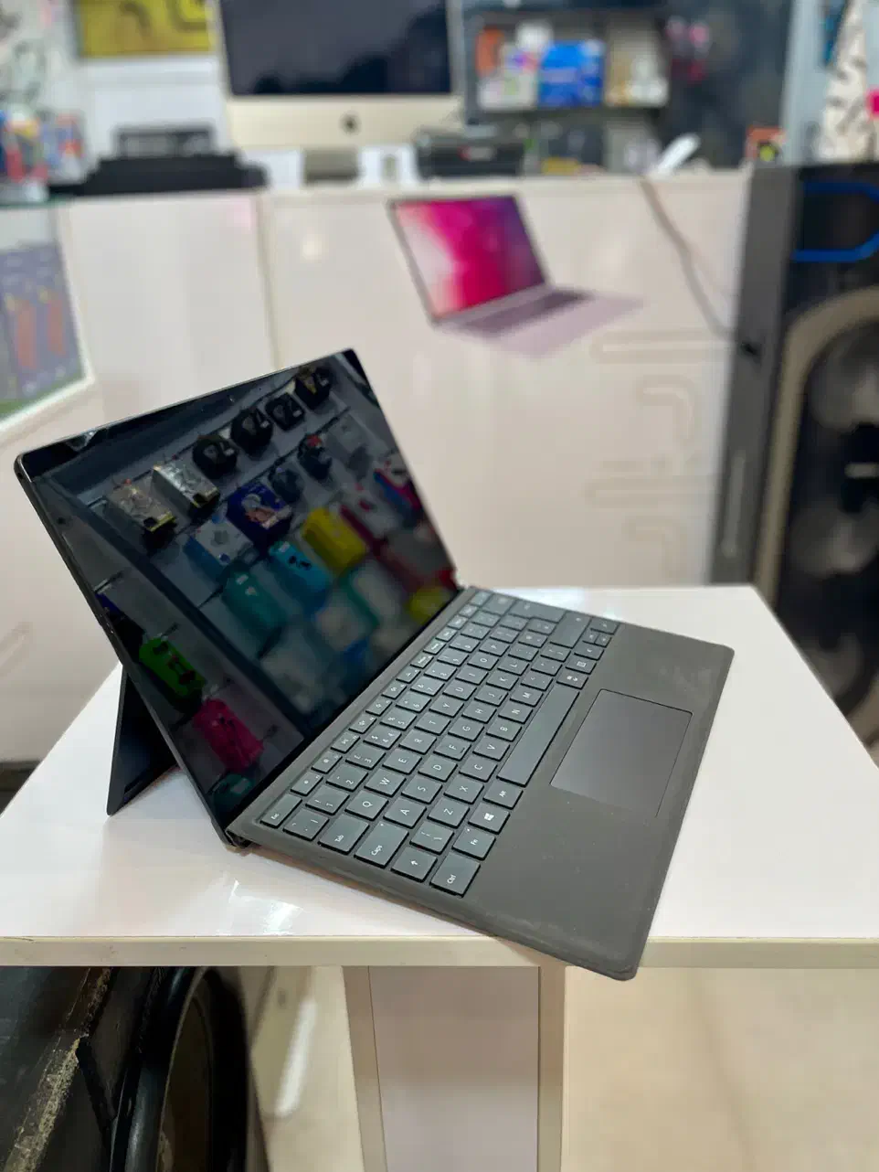 مایکروسافت Surface Pro 7 تمیز، سبک|رایانه همراه|یزد, |دیوار