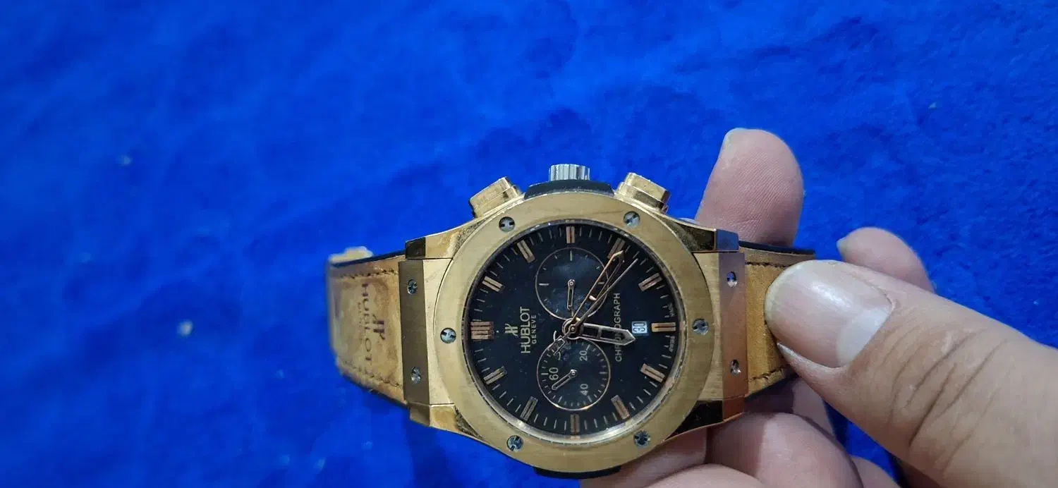 ساعت هابلوت|ساعت|اسلام‌شهر, شهرک قائمیه|دیوار