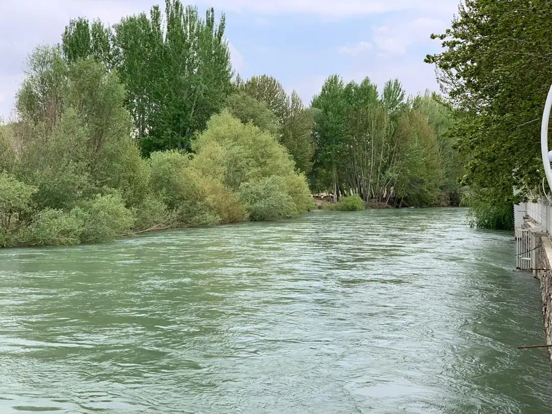 تور یک روزه باغبهادران|تور و چارتر|اصفهان, کوی گلزار|دیوار