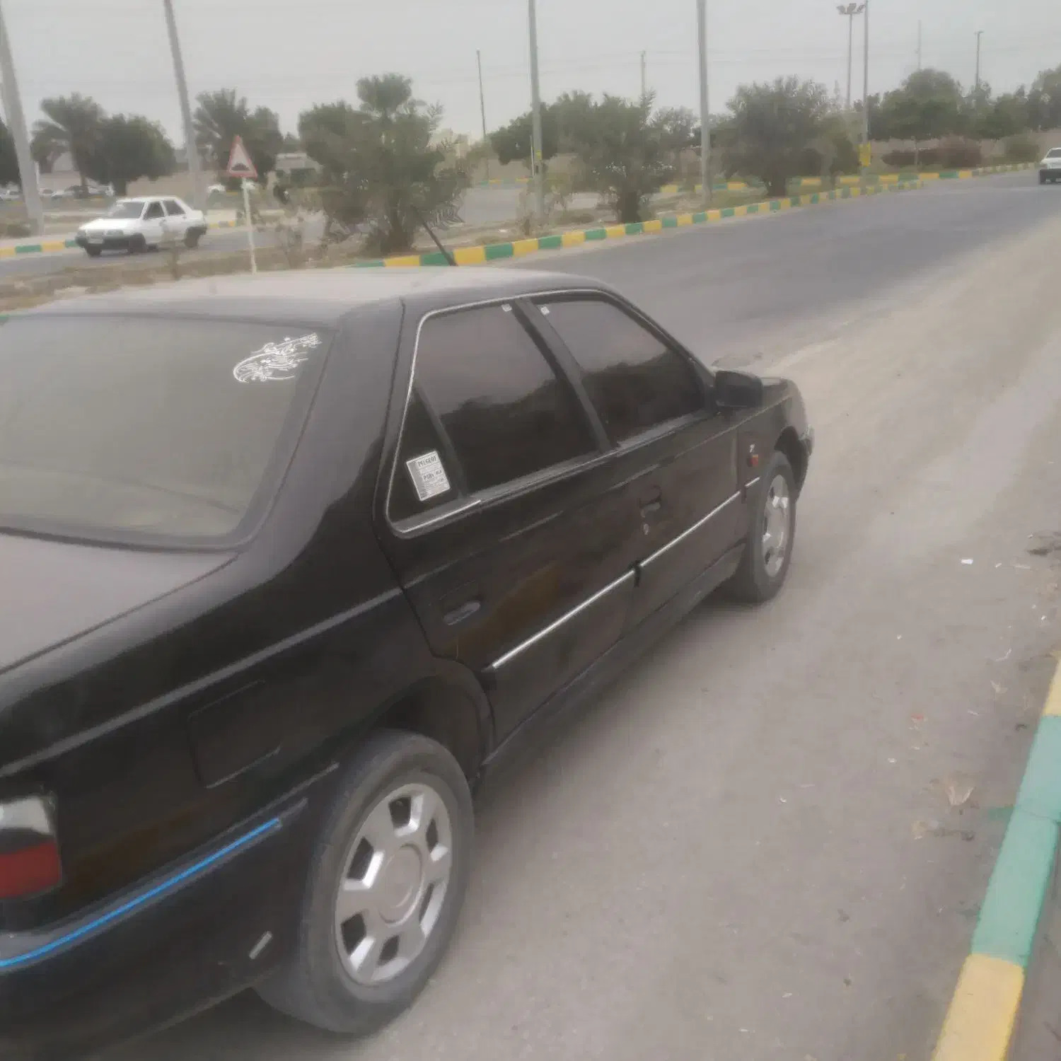 پژو پارس مشکی|خودرو سواری و وانت|میناب, |دیوار