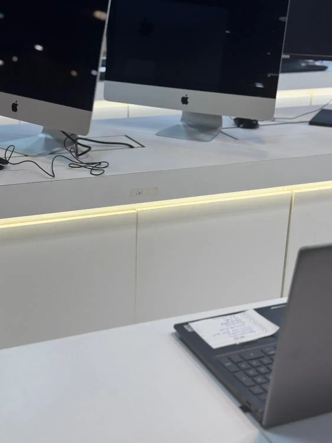 فروش بی‌بدیل لپ‌تاپ‌های برند و استوک در جشنواره|رایانه همراه|تهران, میرداماد|دیوار